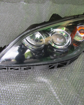 Farol (otica)Mazda 3 ano 2008