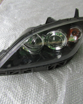 Farol (otica)Mazda 3 ano 2008