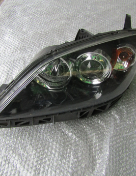 Farol (otica)Mazda 3 ano 2008