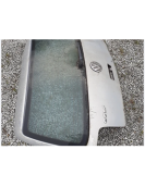 Tampa mala com vidro VW Golf 4